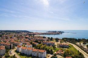 App Dinora, Porec